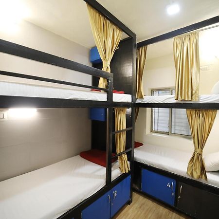 Social Hubz Hostel Bombay Exterior foto
