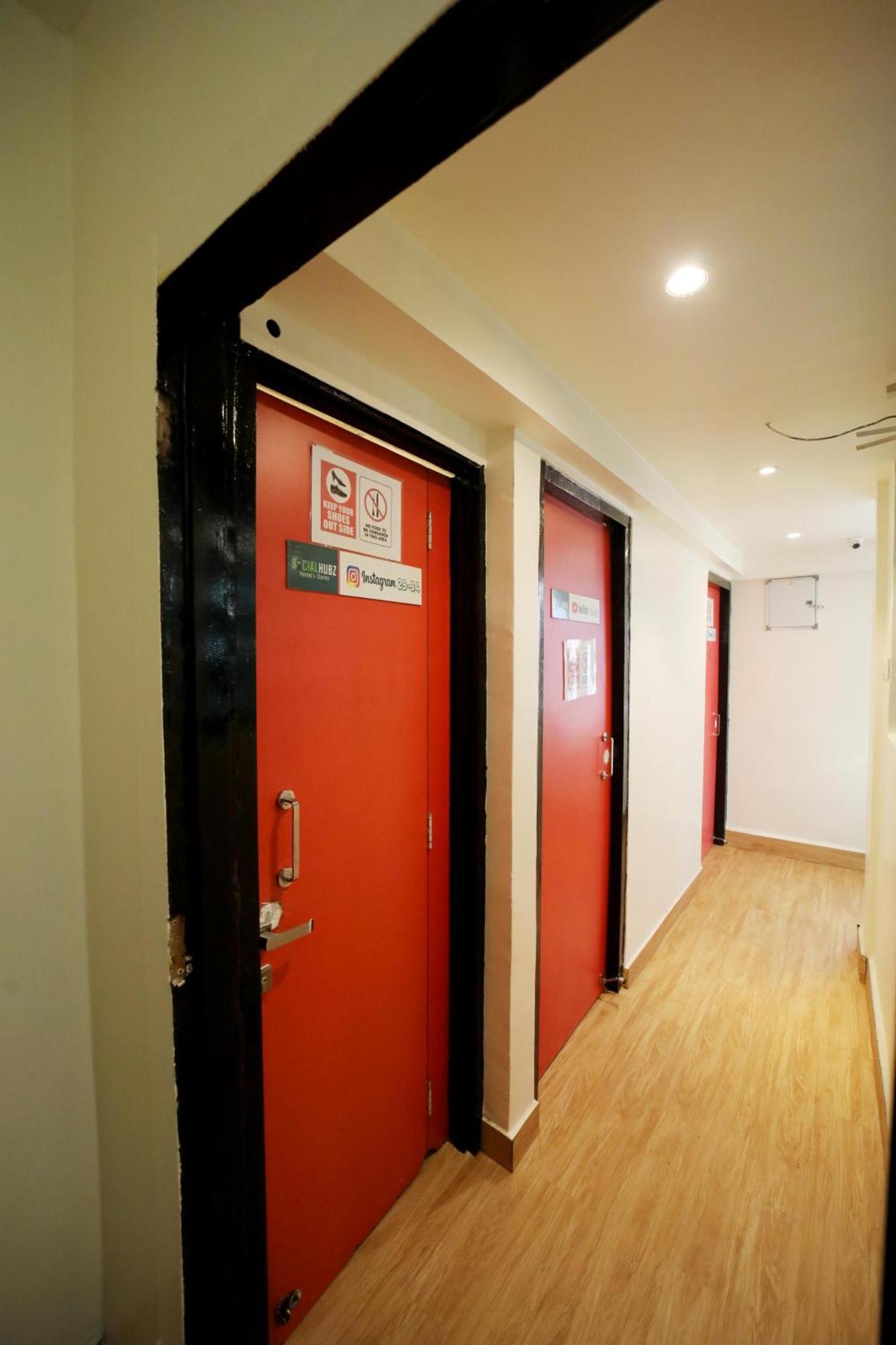 Social Hubz Hostel Bombay Exterior foto